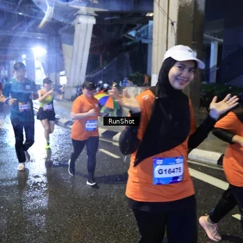 Runner Photo 7917935