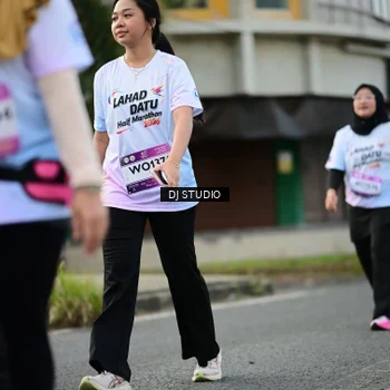 Runner Photo 7917936
