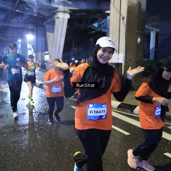 Runner Photo 7917937