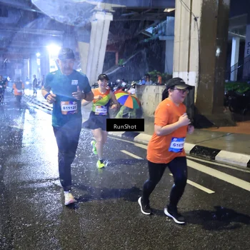 Runner Photo 7917948