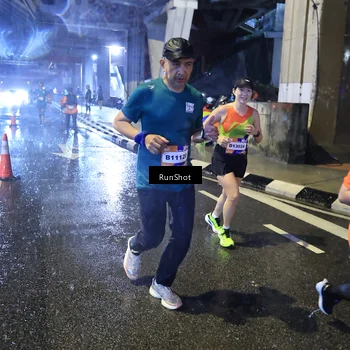 Runner Photo 7917959