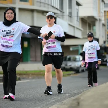 Runner Photo 7917963