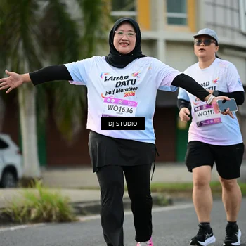 Runner Photo 7917968