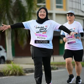 Runner Photo 7917969