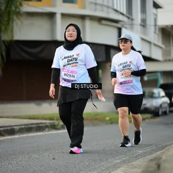 Runner Photo 7917971