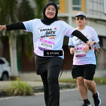 Runner Photo 7917972