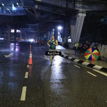 Runner Photo 7917994