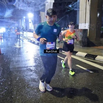 Runner Photo 7918016