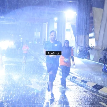 Runner Photo 7918022