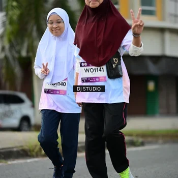 Runner Photo 7918040