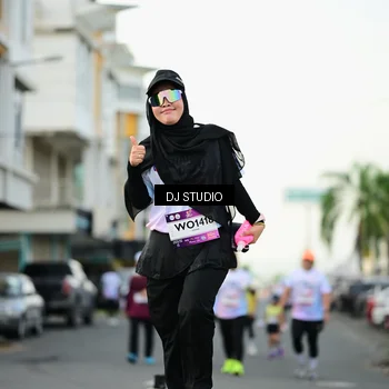 Runner Photo 7918051