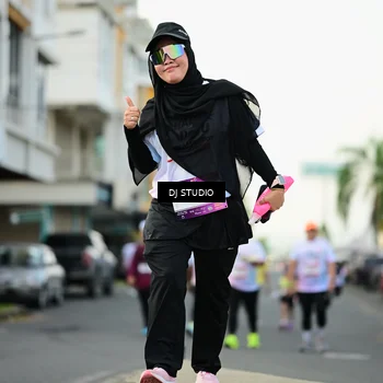 Runner Photo 7918054