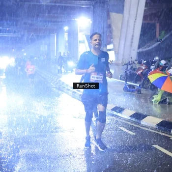 Runner Photo 7918055