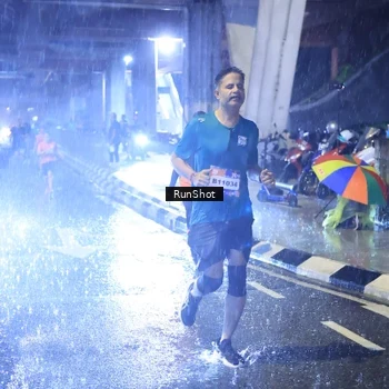Runner Photo 7918068