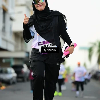 Runner Photo 7918070