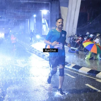 Runner Photo 7918080