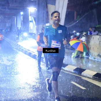 Runner Photo 7918081
