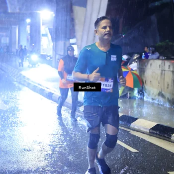 Runner Photo 7918091
