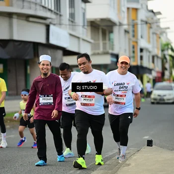 Runner Photo 7918101