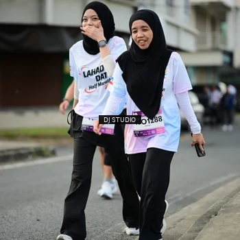 Runner Photo 7918116