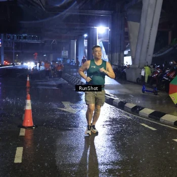 Runner Photo 7918141