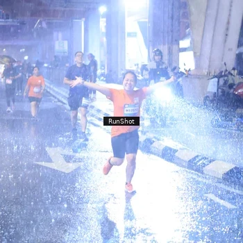 Runner Photo 7918176