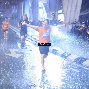 Runner Photo 7918177
