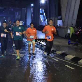 Runner Photo 7918184