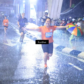 Runner Photo 7918210
