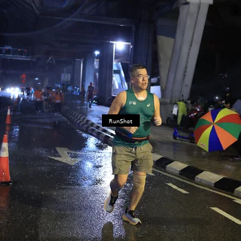 Runner Photo 7918211