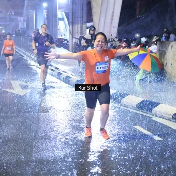 Runner Photo 7918215