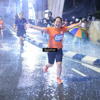 Runner Photo 7918217