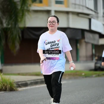 Runner Photo 7918221