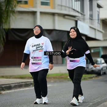 Runner Photo 7918240