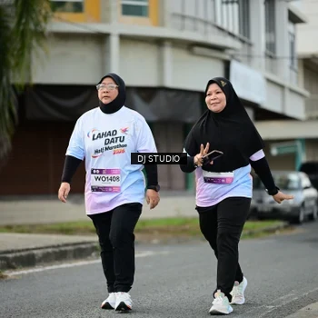 Runner Photo 7918243