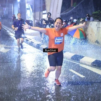 Runner Photo 7918246