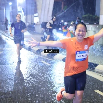 Runner Photo 7918249