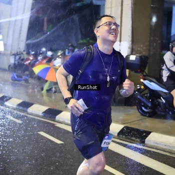 Runner Photo 7918268