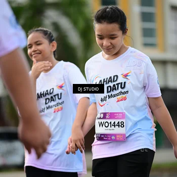 Runner Photo 7918300