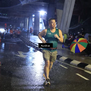 Runner Photo 7918304