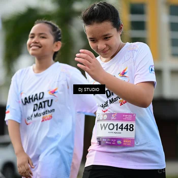 Runner Photo 7918310