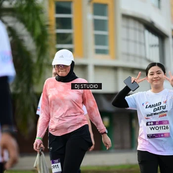 Runner Photo 7918332