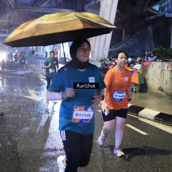 Runner Photo 7918334