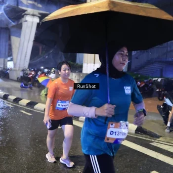 Runner Photo 7918363