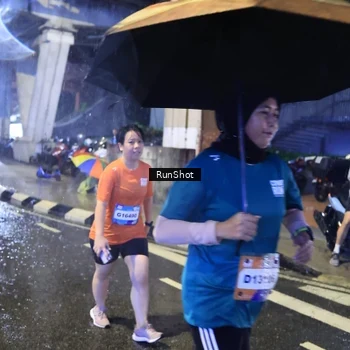 Runner Photo 7918365