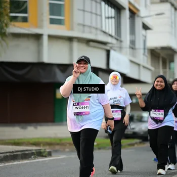 Runner Photo 7918369