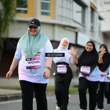 Runner Photo 7918400