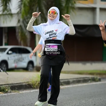 Runner Photo 7918409