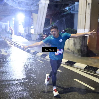 Runner Photo 7918417