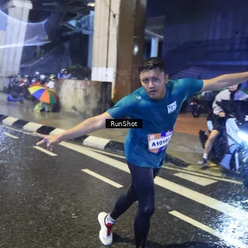 Runner Photo 7918440
